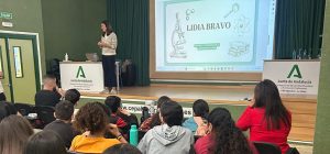 Lidia Bravo, profesora titular del Departamento de Neurociencias, participa en el programa de men...